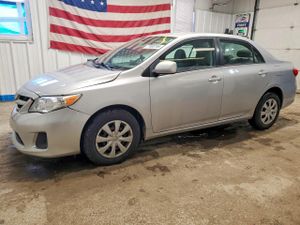Toyota Corolla BASE 1.8L 4 2011