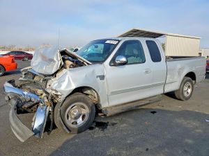 Ford F-150 4.6L 8 2002
