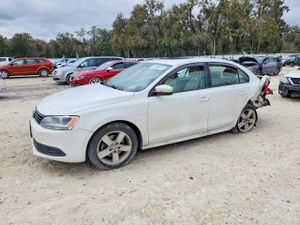 Volkswagen Jetta TDI 2.0L 4 2012