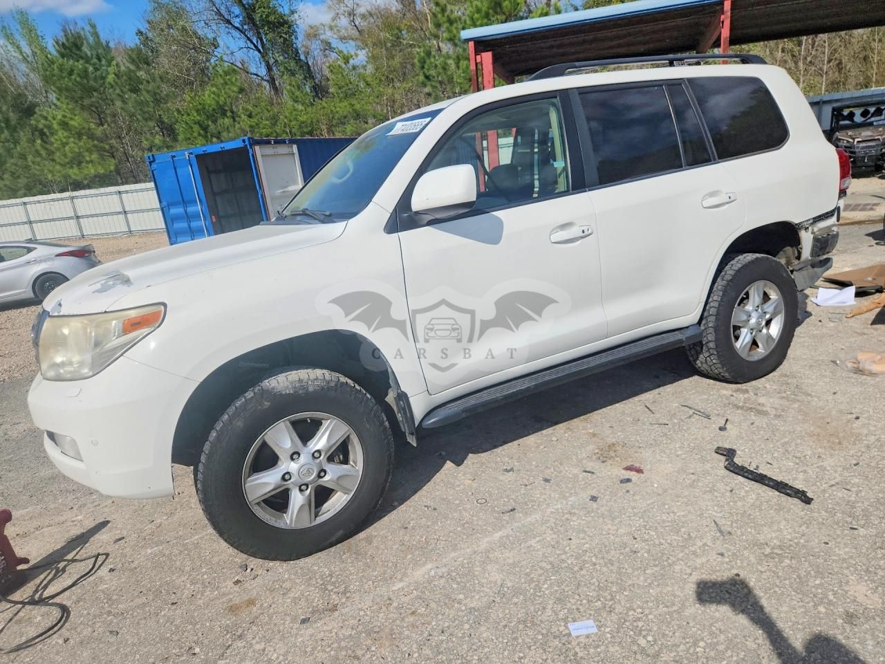 Toyota Land Cruiser 5.7L 8 2011