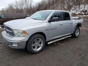 Dodge RAM 5.7L 8 2011