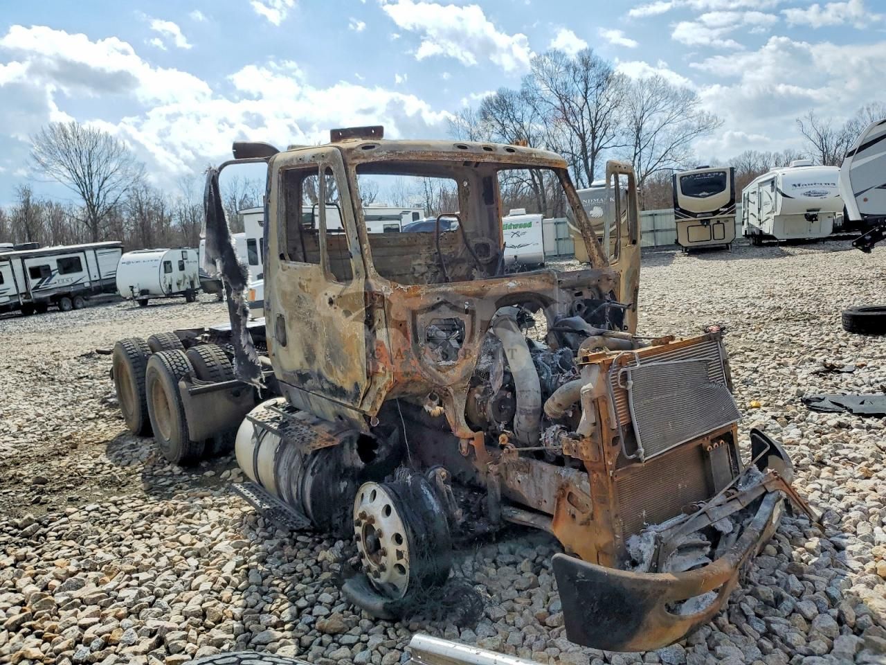 International TranStar / 8000 Series 10.8L 6 2007
