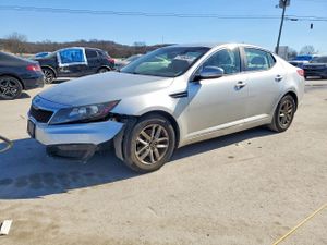 Kia Optima LX 2.4L 4 2011