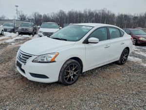 Nissan Sentra S 1.8L 4 2015