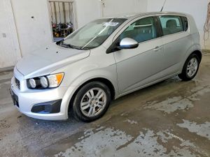 Chevrolet Aveo (Sonic) LT 1.8L 4 2012