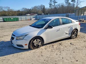 Chevrolet Cruze LS 1.8L 4 2012