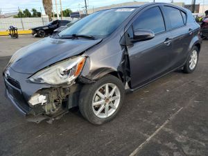 Toyota Prius 1.5L 4 2015
