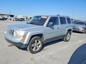 Jeep Patriot LIMITED 2.4L 4 2012