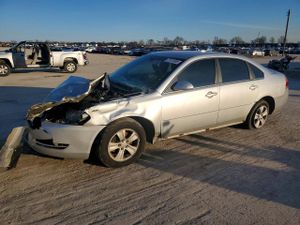 Chevrolet Impala LS 3.6L 6 2012
