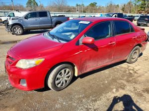 Toyota Corolla BASE 1.8L 4 2011