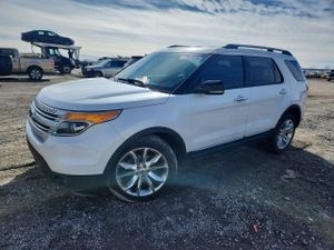 Ford Explorer XLT 3.5L 6 2011