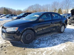 Volkswagen Jetta BASE 2.0L 4 2014