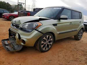 Kia Soul + 2.0L 4 2012