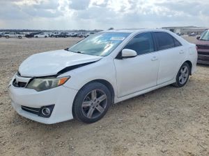 Toyota Camry L 2.5L 4 2014