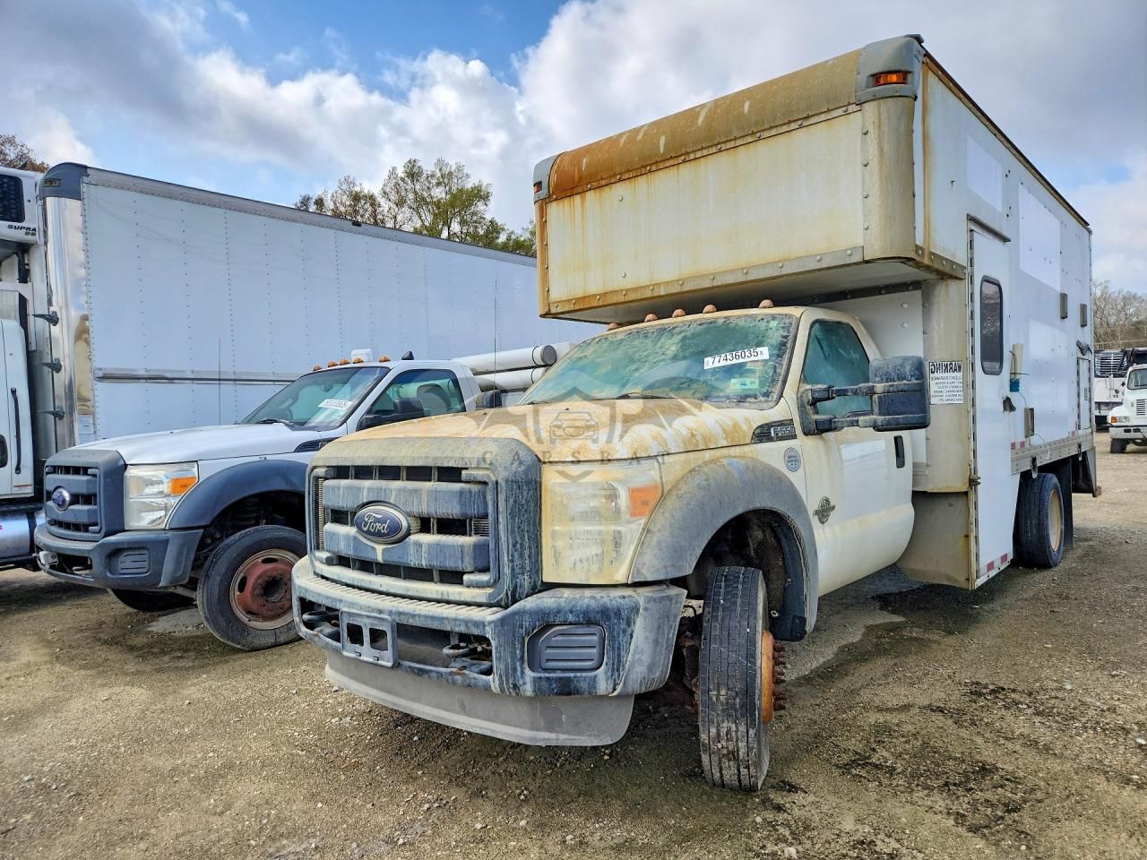 Ford F550 SUPER DUTY 6.7L 8 2012