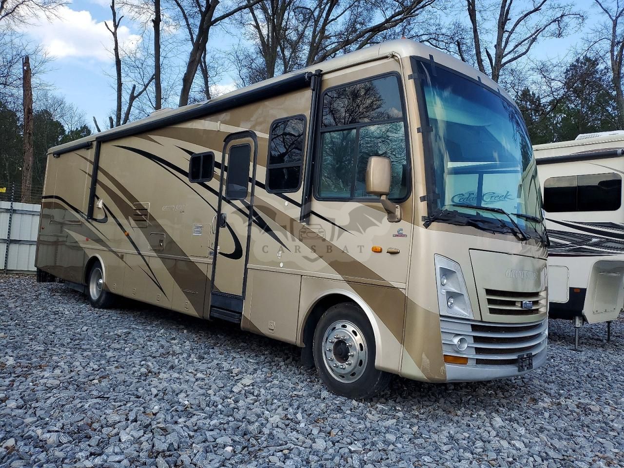 Freightliner MT-45 M LINE MOTOR HOME 6.7L 6 2008