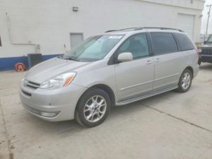 Toyota Sienna 2005