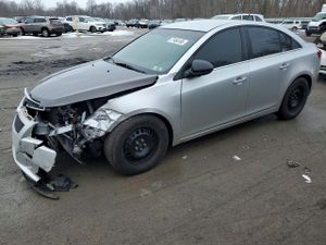 Chevrolet Cruze LS 1.8L 4 2012