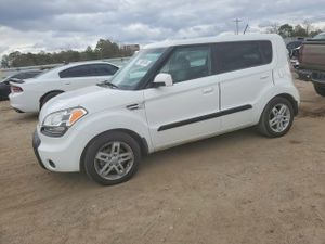 Kia Soul + 2.0L 4 2010