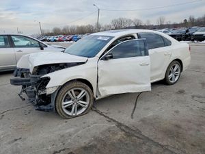 Volkswagen Passat SE 2.0L 4 2014