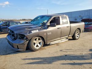 RAM 1500 ST 5.7L 8 2014