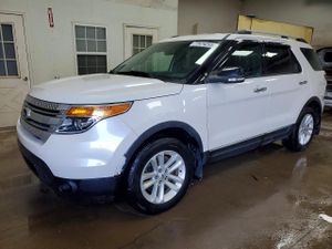 Ford Explorer XLT 3.5L 6 2014