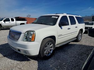 GMC Yukon DENALI 6.2L 8 2008