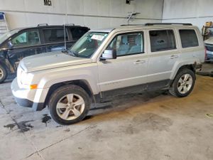 Jeep Patriot LATITUDE 2.4L 4 2012
