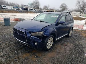 Mitsubishi Outlander SE 2.4L 4 2011