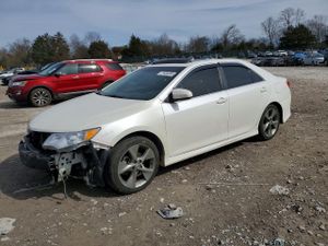 Toyota Camry BASE 2.5L 4 2012