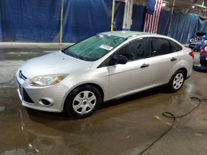 Ford Focus S 2.0L 4 2013