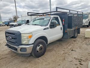 Ford F-350 SUPER DUTY 6.2L 8 2015