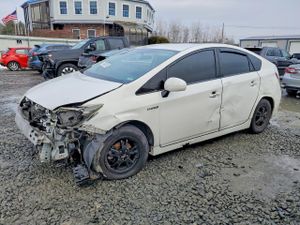 Toyota Prius 1.8L 4 2013