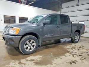 Nissan Titan S 5.6L 8 2011