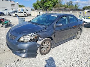 Toyota Corolla BASE 1.8L 4 2010