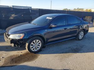 Volkswagen Passat S 1.8L 4 2015