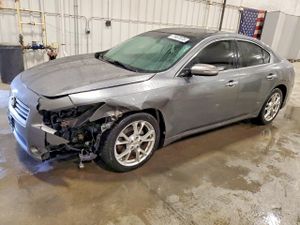 Nissan Maxima S 3.5L 6 2014