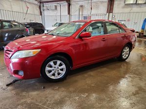 Toyota Camry BASE 2.5L 4 2011