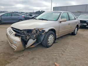 Toyota Camry CE 2.2L 4 1999
