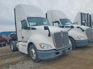 Kenworth T-series 15.0L 6 2015