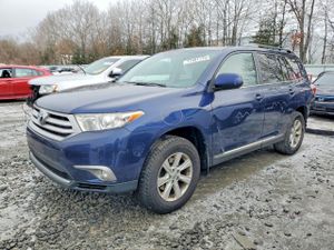 Toyota Highlander BASE 3.5L 6 2013
