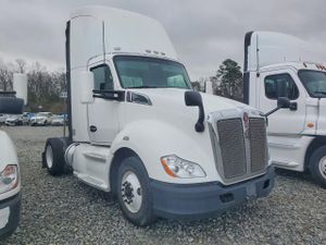 Kenworth T-series 15.0L 6 2015