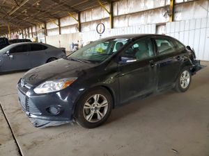 Ford Focus SE 2.0L 4 2014