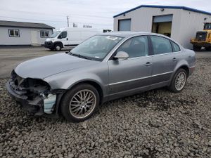 Volkswagen Passat GLS TDI 2.0L 4 2005