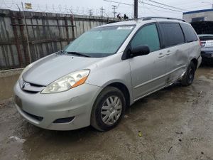 Toyota Sienna CE 3.5L 6 2007