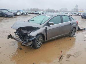 Ford Focus TITANIUM 2.0L 4 2012
