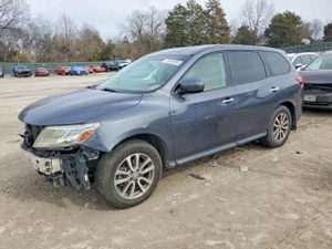 Nissan Pathfinder S 3.5L 6 2014