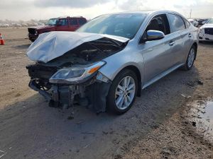 Toyota Avalon XLE 3.5L 6 2015