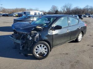 Nissan Versa S 1.6L 4 2015