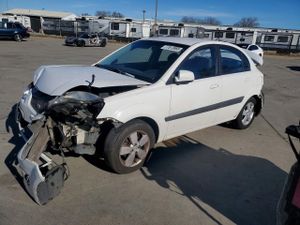 Kia Rio BASE 1.6L 4 2007